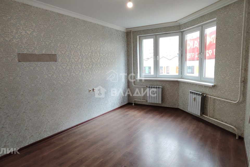 Продаётся 1-комнатная квартира, 41.6 м²