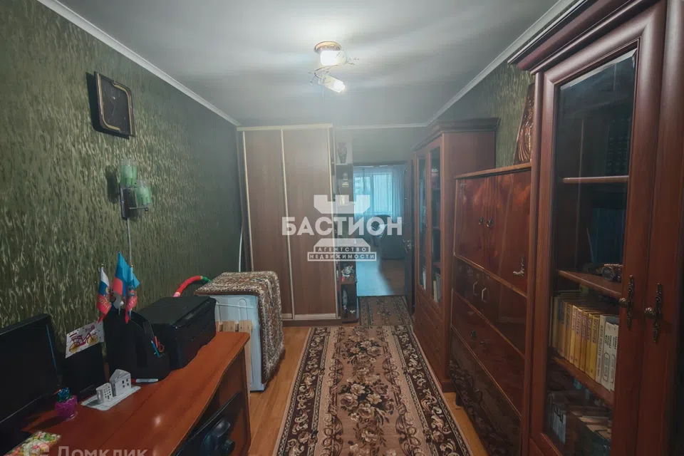Продаётся 4-комнатная квартира, 76.5 м²