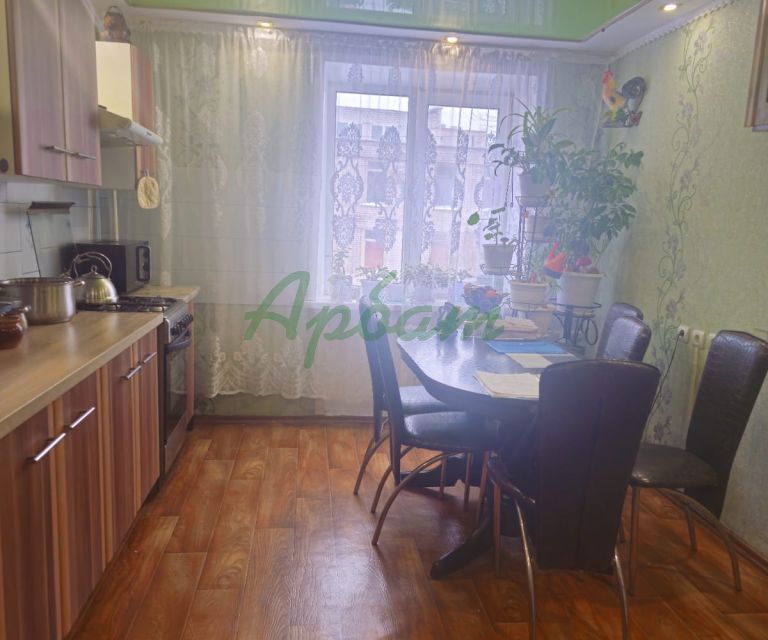 Продаётся 3-комнатная квартира, 81.6 м²