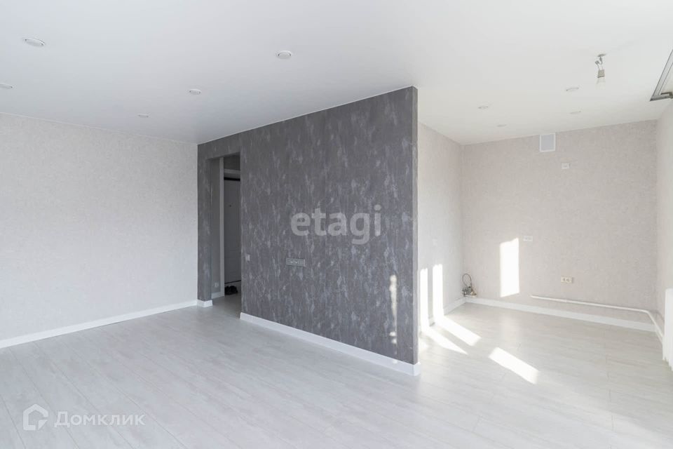Продаётся 1-комнатная квартира, 33 м²