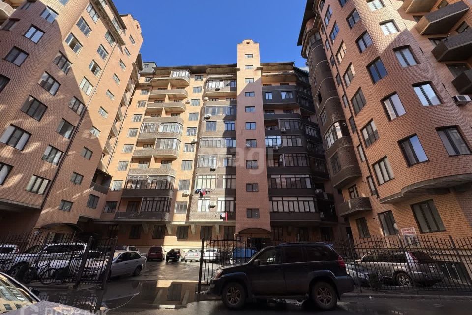 Продаётся 1-комнатная квартира, 52 м²