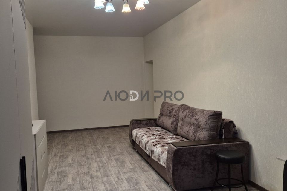 Сдаётся 2-комнатная квартира, 60 м²