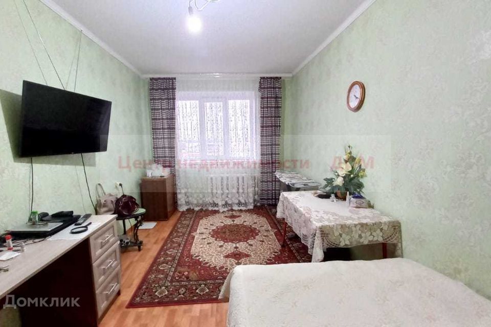 Продаётся 2-комнатная квартира, 68.2 м²