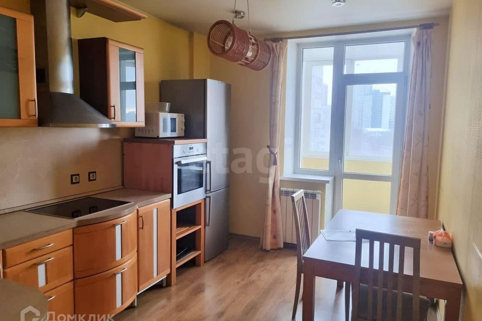 Сдаётся 1-комнатная квартира, 45 м²