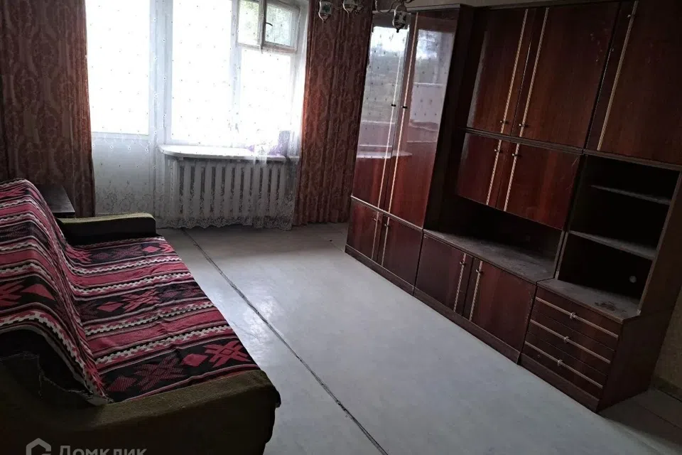 Сдаётся 2-комнатная квартира, 56 м²