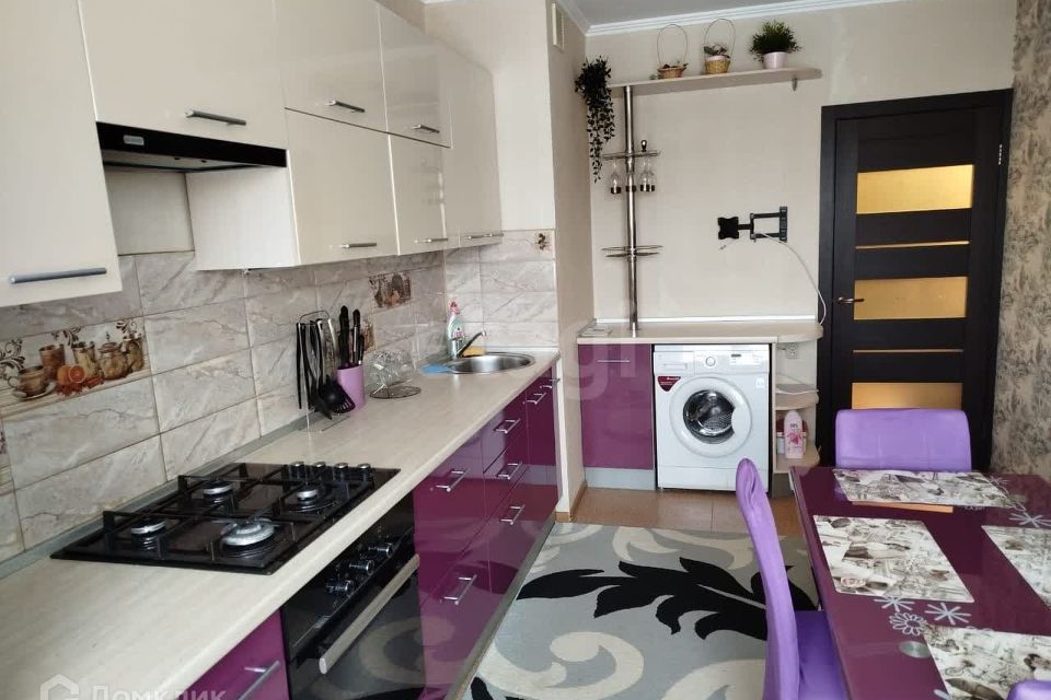 Продаётся 3-комнатная квартира, 70.1 м²