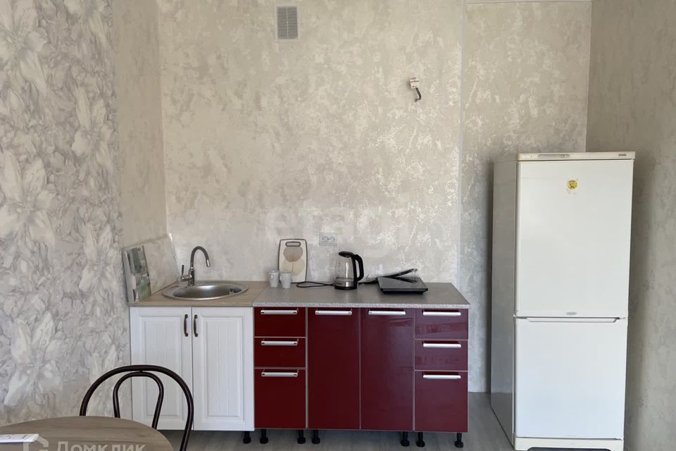 Сдаётся 1-комнатная квартира, 38 м²