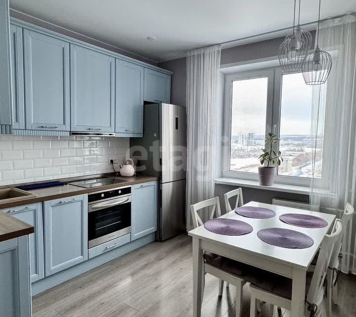 Сдаётся 2-комнатная квартира, 61 м²