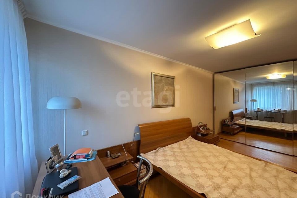 Продаётся 2-комнатная квартира, 72.6 м²