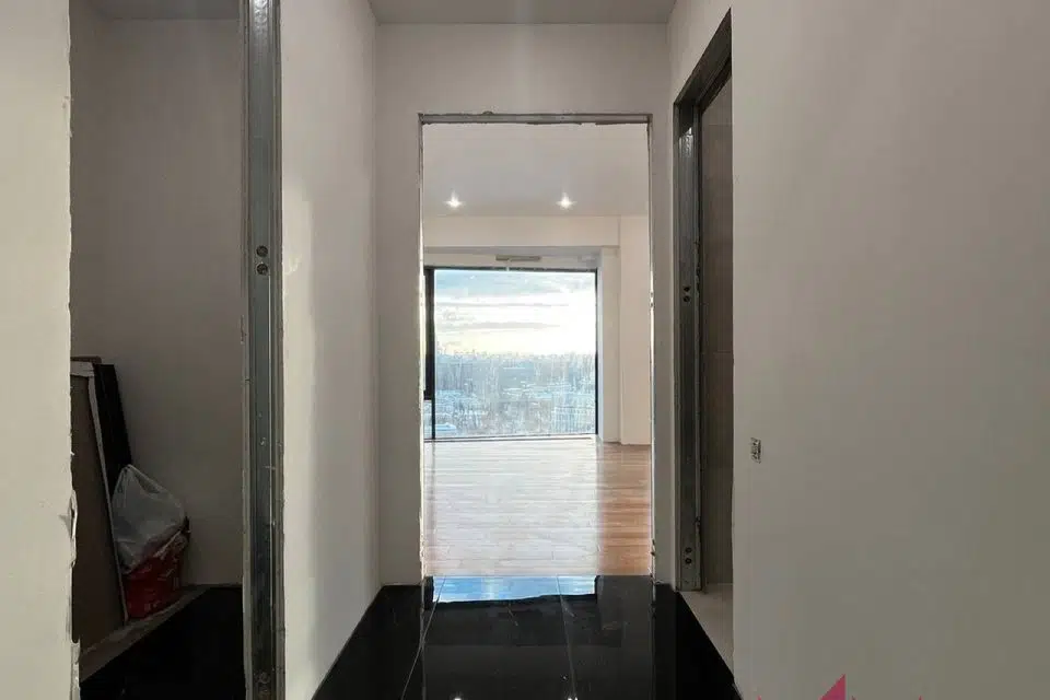 Продаётся 3-комнатная квартира, 107.9 м²