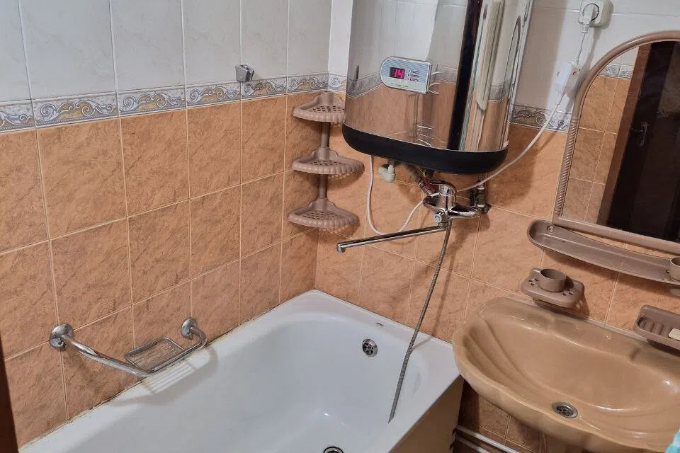 Продаётся 2-комнатная квартира, 44.8 м²