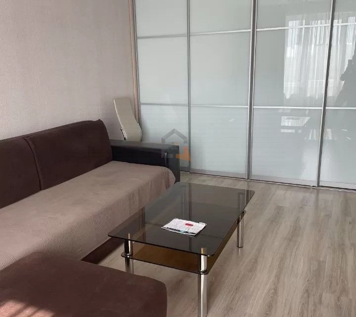 Сдаётся 2-комнатная квартира, 55 м²