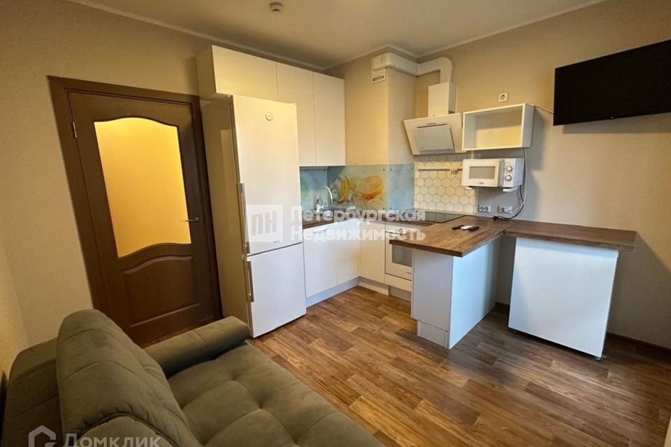 Продаётся 1-комнатная квартира, 37.9 м²