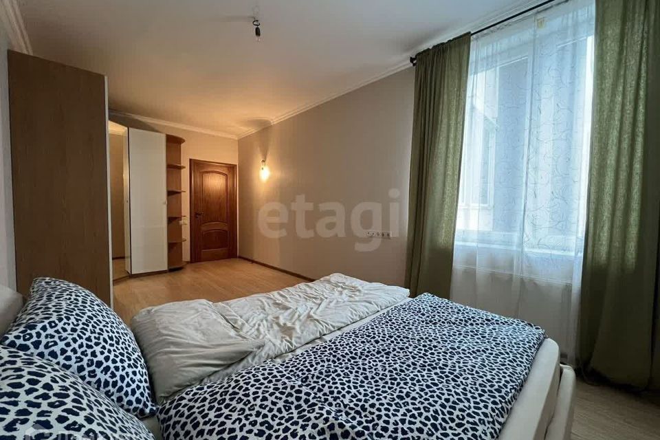 Продаётся 2-комнатная квартира, 55 м²