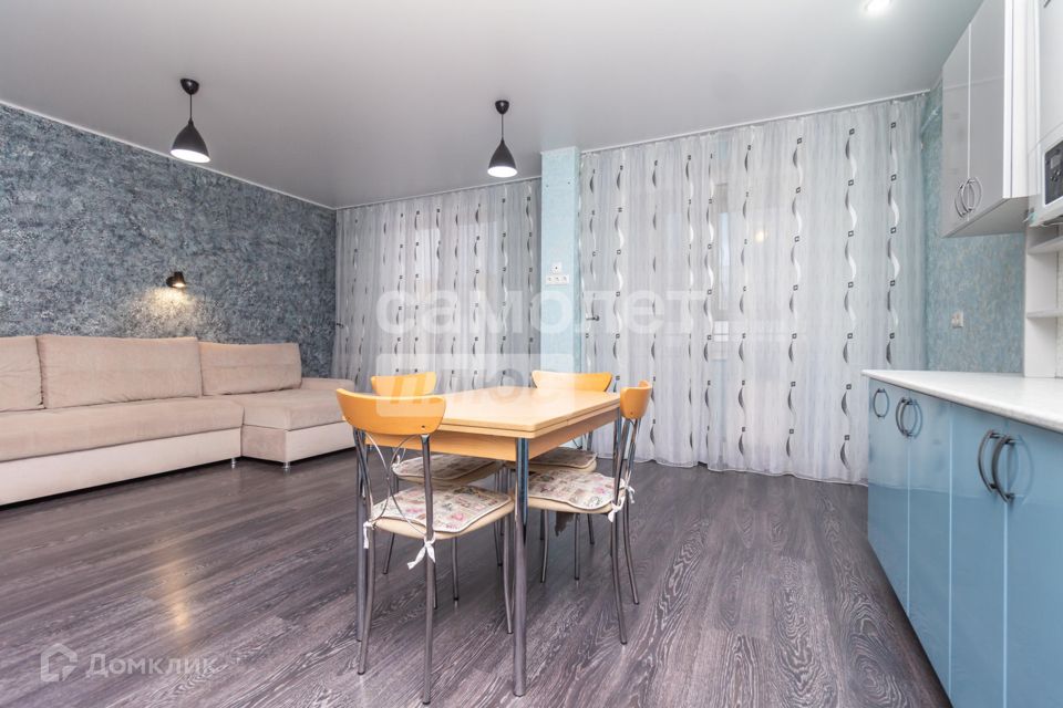 Продаётся 2-комнатная квартира, 62.1 м²