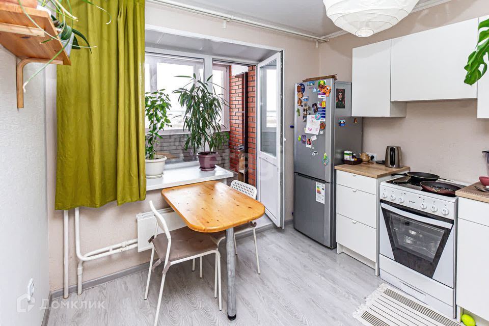 Продаётся 1-комнатная квартира, 37.6 м²