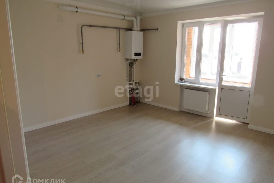 Продаётся 5-комнатная квартира, 176.7 м²