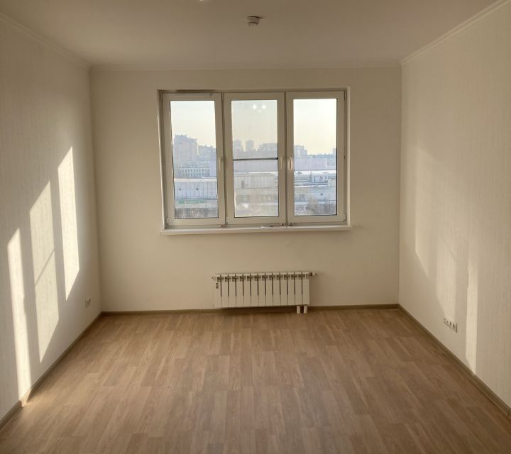 Продаётся 1-комнатная квартира, 42 м²
