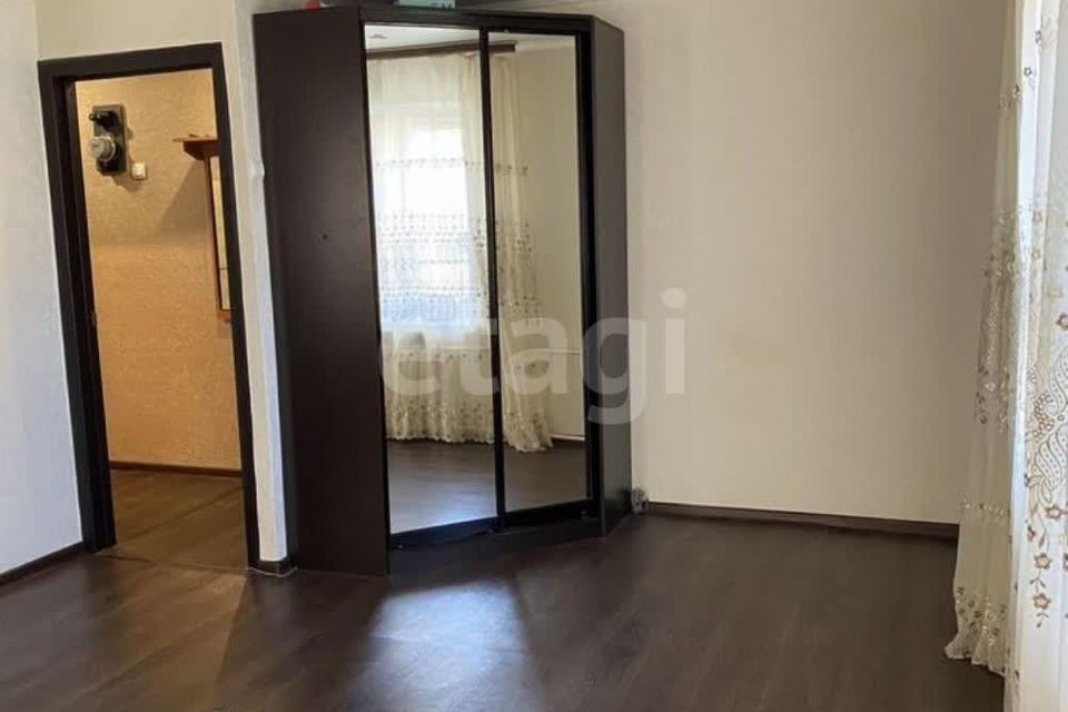 Продаётся 1-комнатная квартира, 30.8 м²