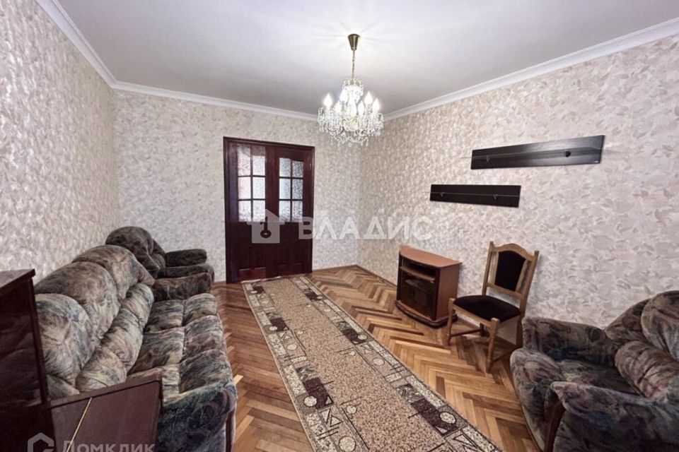 Продаётся 3-комнатная квартира, 67.3 м²