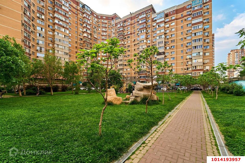 Продаётся 2-комнатная квартира, 63 м²