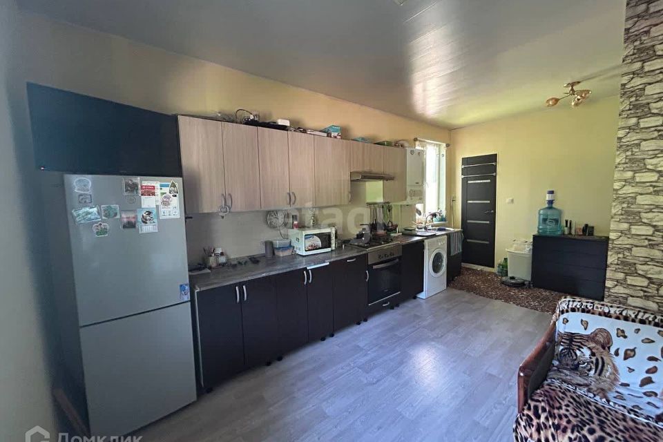 Продаётся 1-комнатная квартира, 47.7 м²