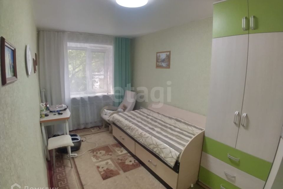 Продаётся 3-комнатная квартира, 55.5 м²