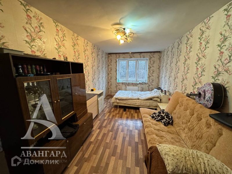Продаётся 3-комнатная квартира, 59.6 м²