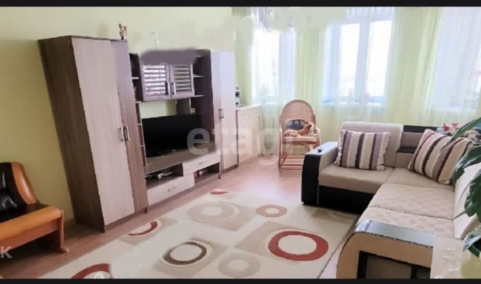 Продаётся 1-комнатная квартира, 50.3 м²