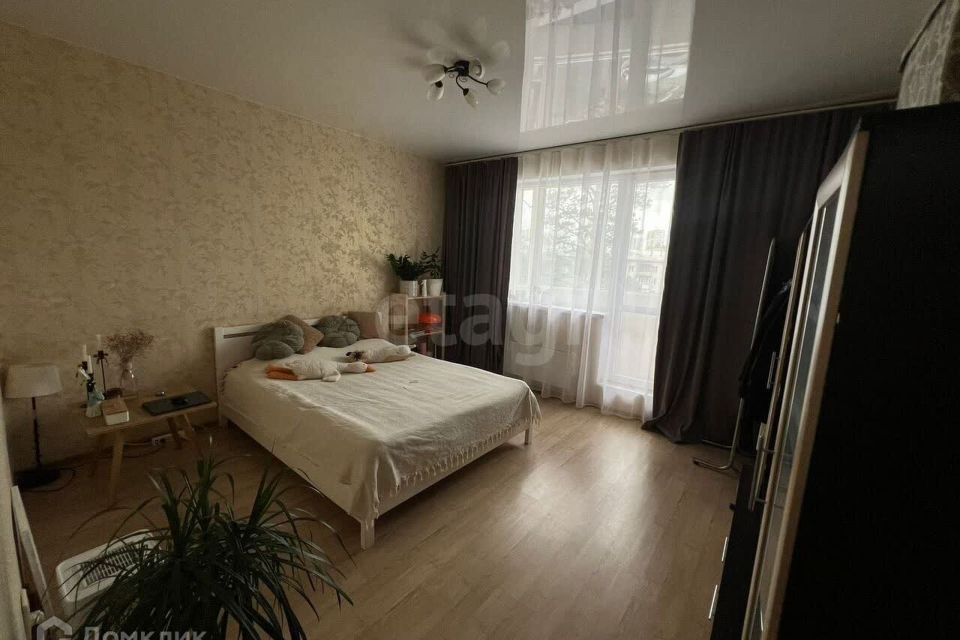 Продаётся 1-комнатная квартира, 37.4 м²