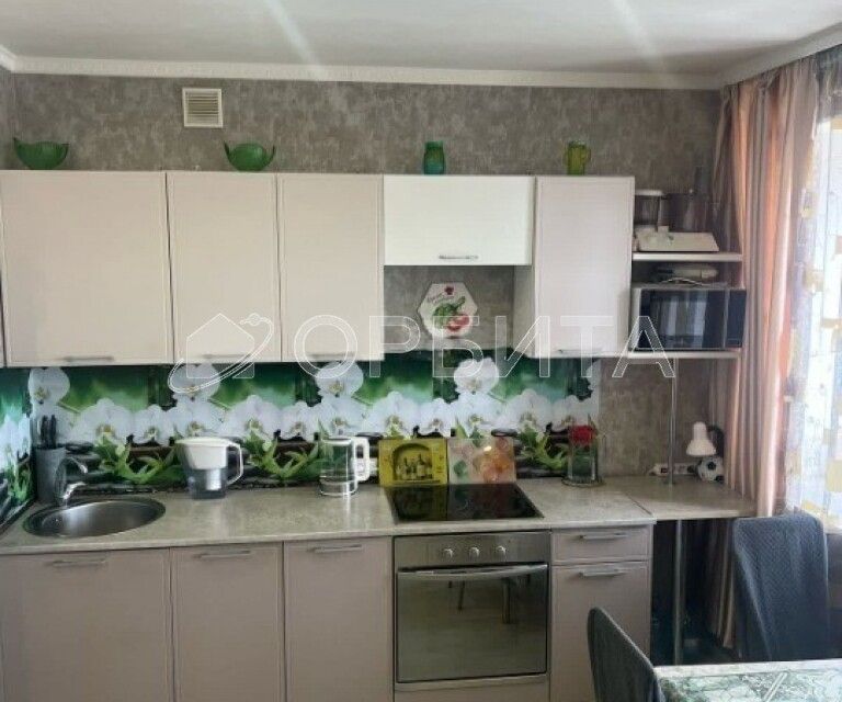 Продаётся 1-комнатная квартира, 45.8 м²