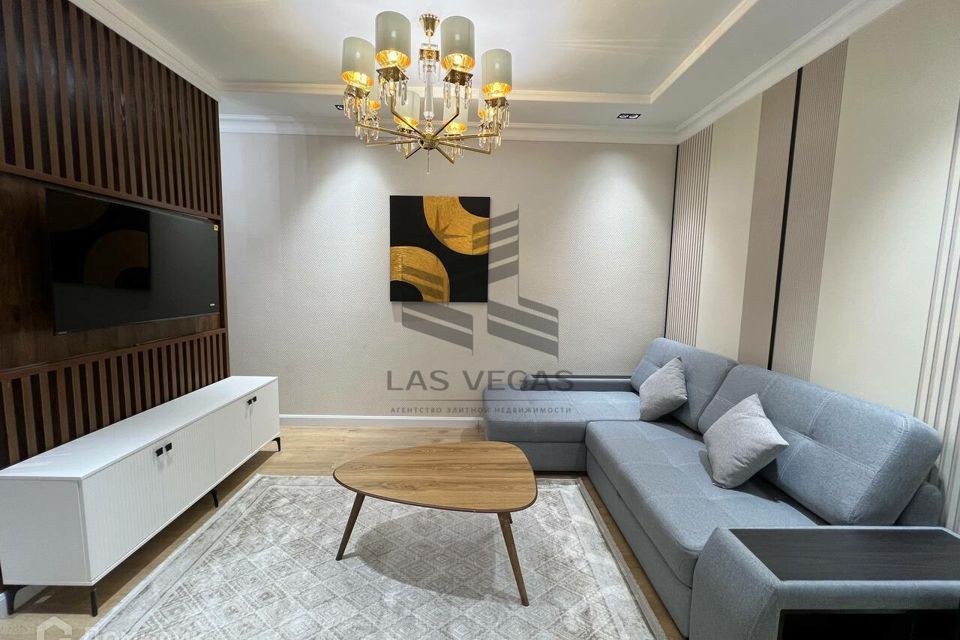 Сдаётся 3-комнатная квартира, 100 м²
