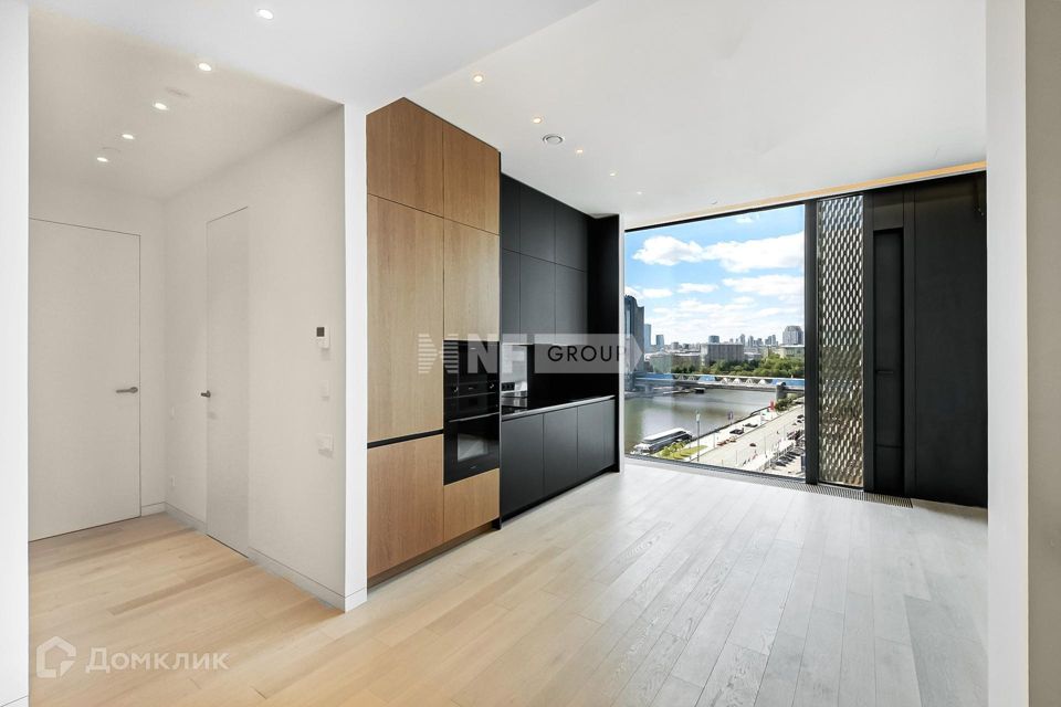 Продаётся 4-комнатная квартира, 115 м²