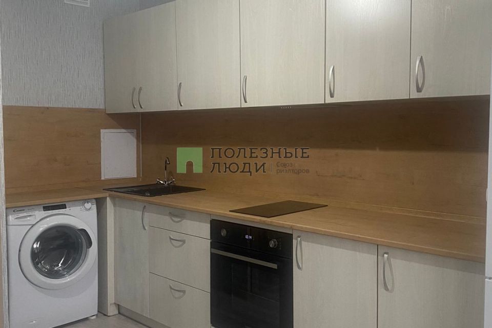 Сдаётся 2-комнатная квартира, 54.6 м²