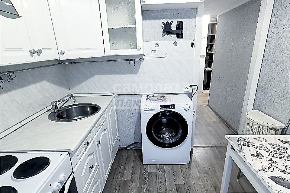 Сдаётся 3-комнатная квартира, 58 м²