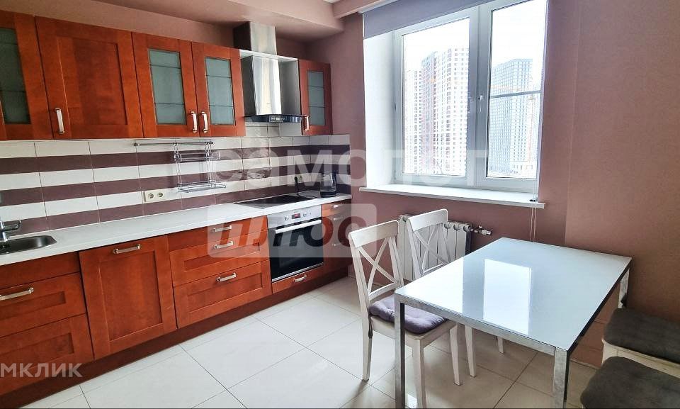 Продаётся 3-комнатная квартира, 75 м²