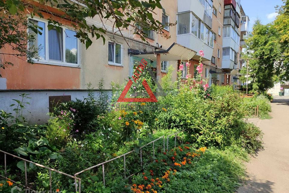 Продаётся 2-комнатная квартира, 42.6 м²