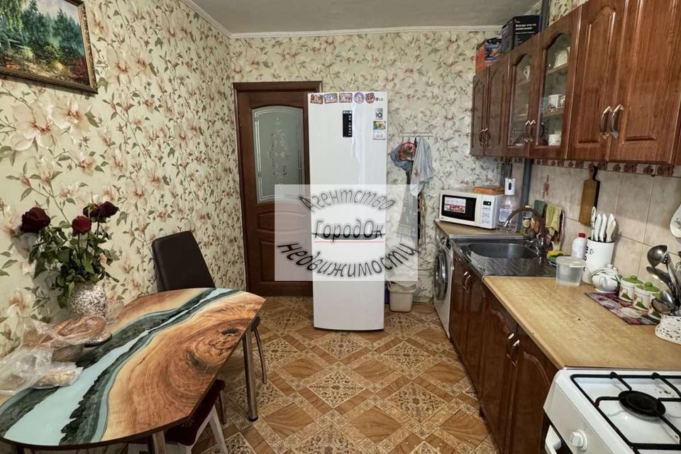 Продаётся 3-комнатная квартира, 64 м²