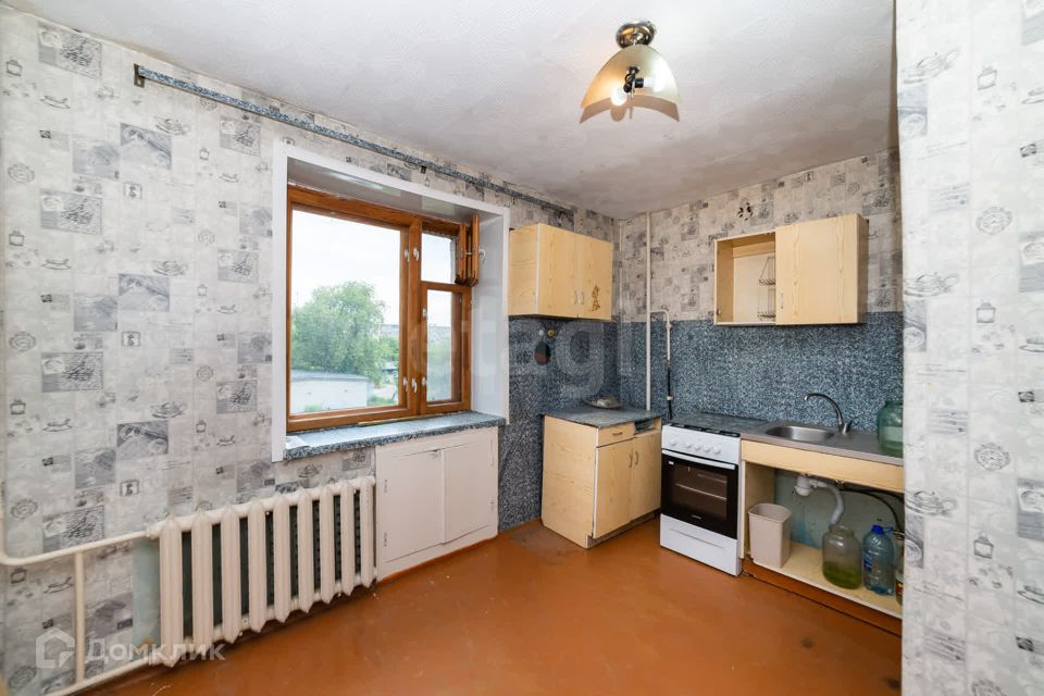 Продаётся 1-комнатная квартира, 41.9 м²