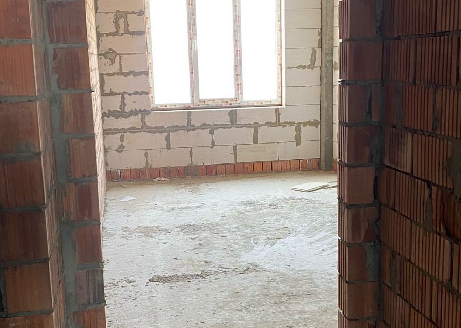Продаётся 3-комнатная квартира, 122 м²