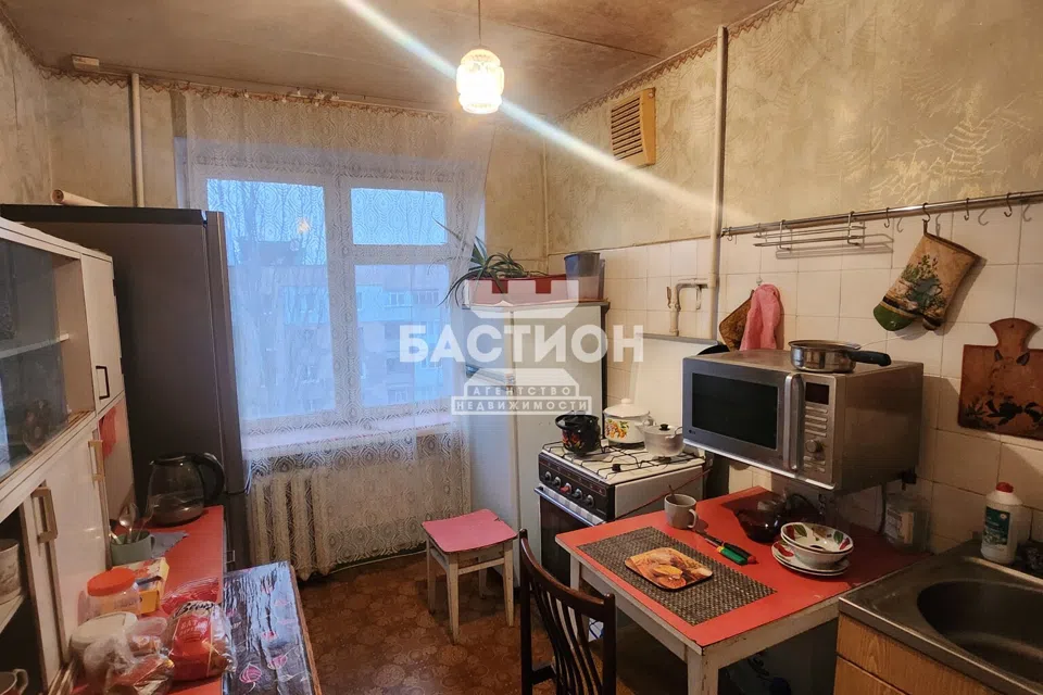Продаётся 3-комнатная квартира, 67.6 м²