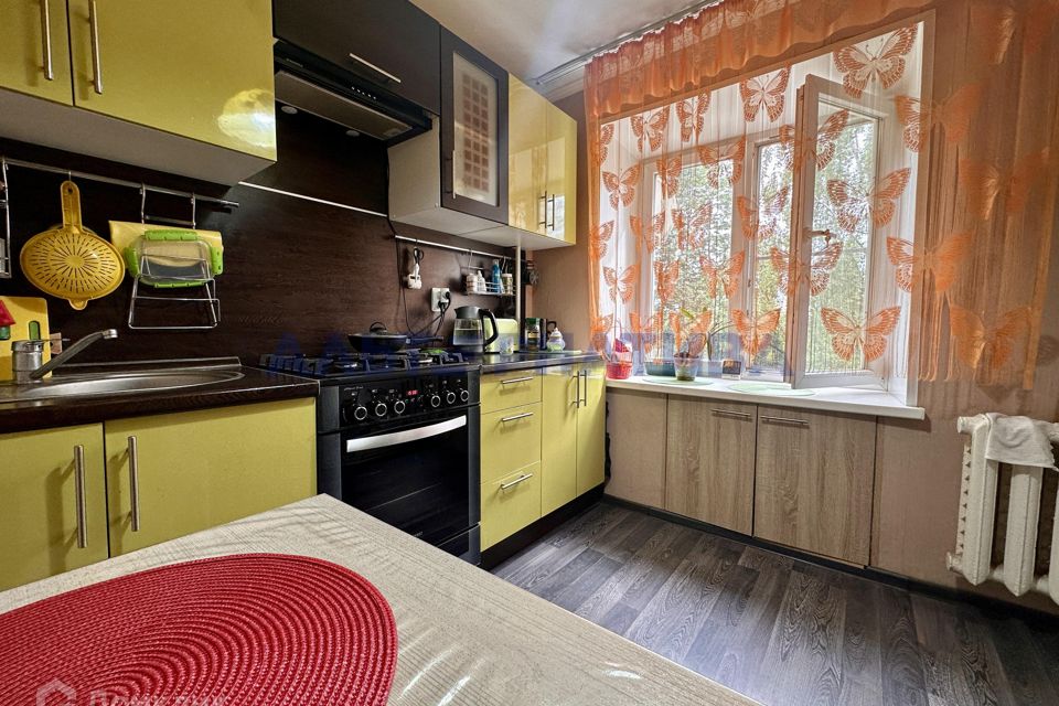 Продаётся 1-комнатная квартира, 38.2 м²