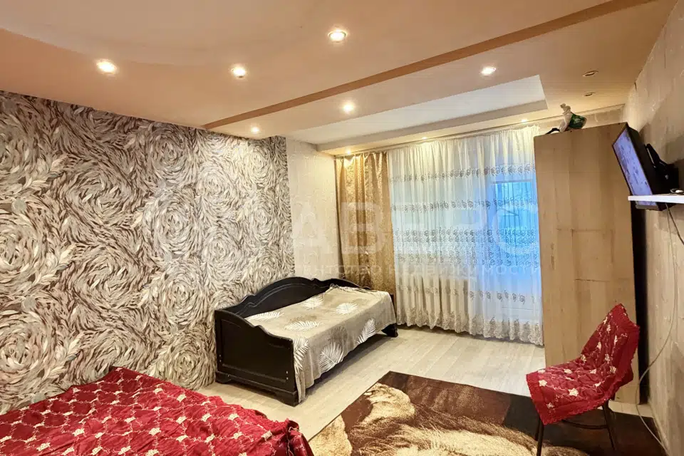 Продаётся 1-комнатная квартира, 37.5 м²