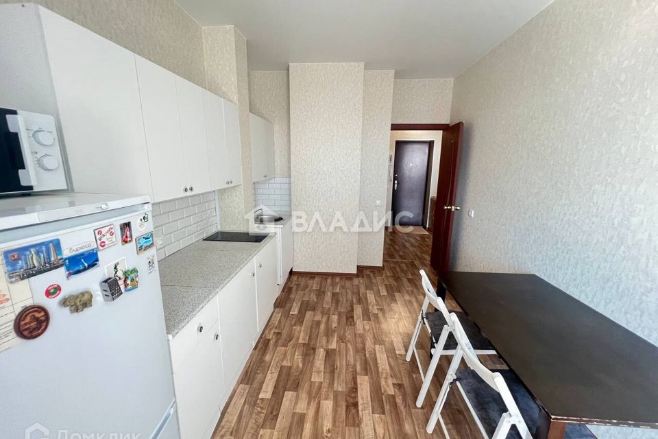 Продаётся 1-комнатная квартира, 41.2 м²