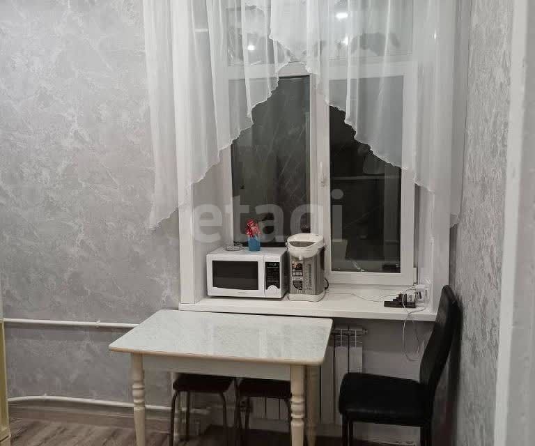 Сдаётся 2-комнатная квартира, 60 м²