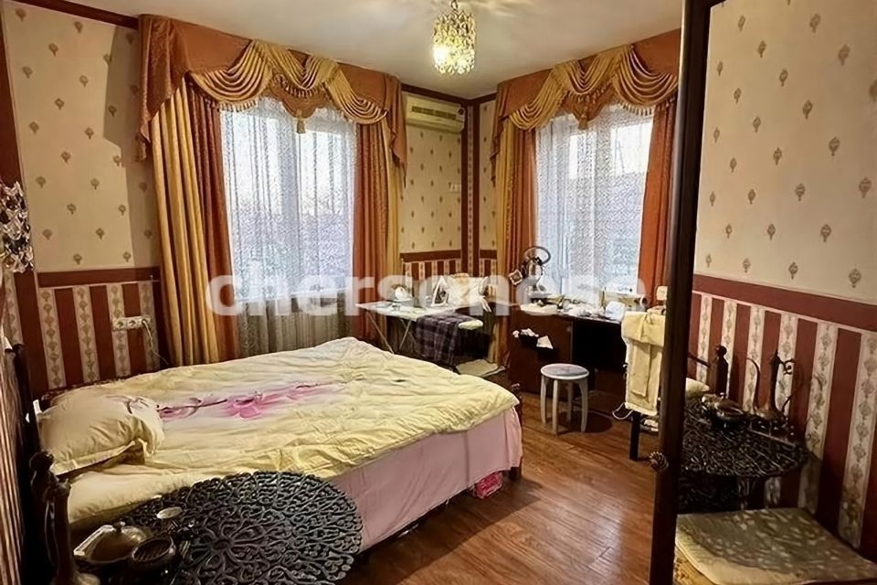 Продаётся 3-комнатная квартира, 63.6 м²