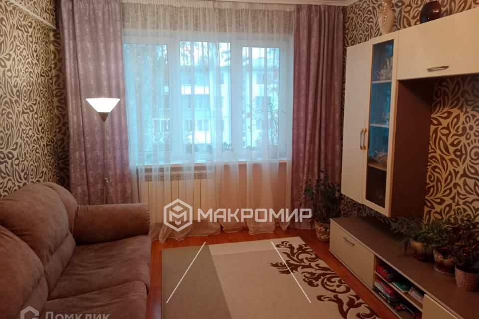 Продаётся 3-комнатная квартира, 62.6 м²