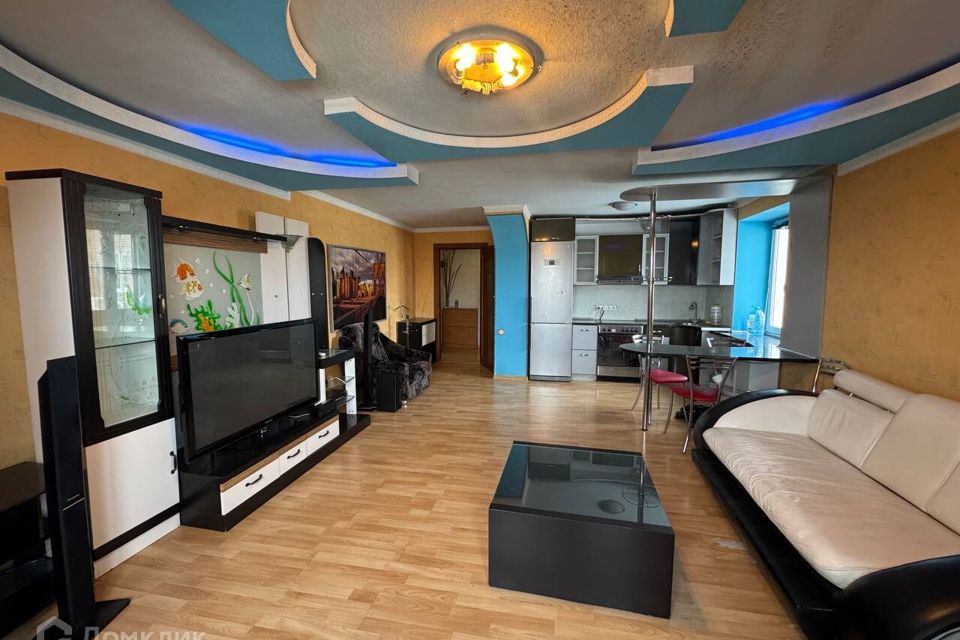 Сдаётся 2-комнатная квартира, 62 м²