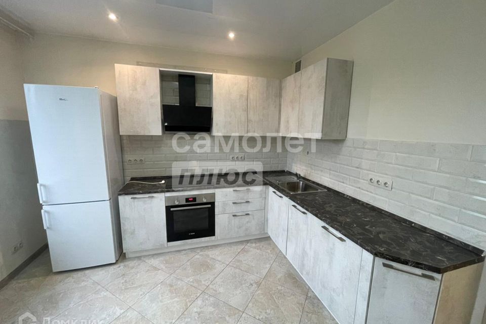 Сдаётся 2-комнатная квартира, 61.5 м²