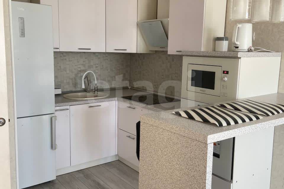 Сдаётся 2-комнатная квартира, 40 м²